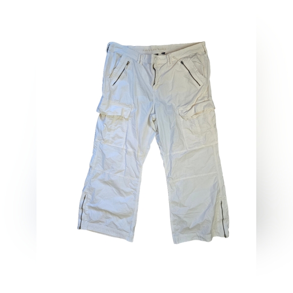 American Eagle Size 20 White Cargo Pants Stretch Utility Pockets Y2K 2000s - Picture 1 of 5